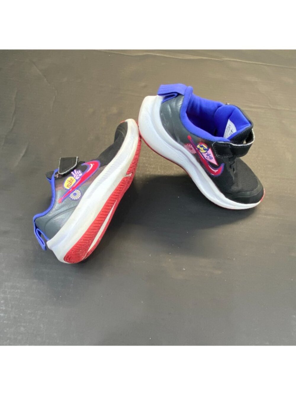 Nike Star Runner 3 Running Girl's Size 11C  Sneakers Shoes DJ4697-013 Comfort - Picture 6 of 8